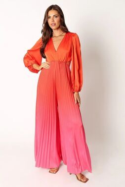 Petal & Pup Krista Gradient Pleated Jumpsuit in Red Size XS